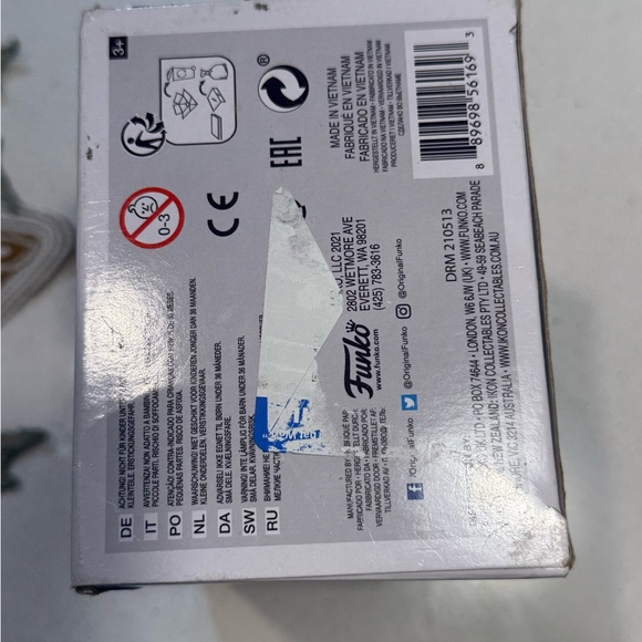 Funko Parks and Recreation Janet Snakehole Figure - NEVER opened - Picture 5 of 12